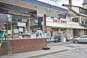 Dan & Whit's General Store