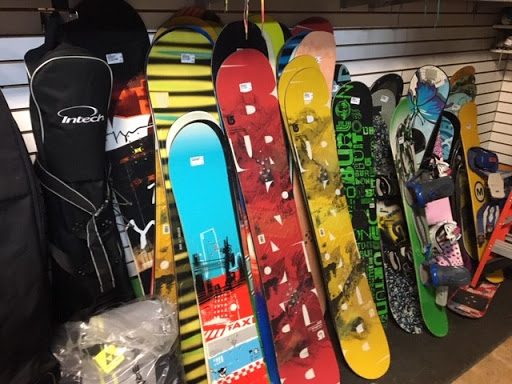 Sporting Goods Store «Play It Again Sports», reviews and photos, 3939 N Ashland Ave, Chicago, IL 60613, USA