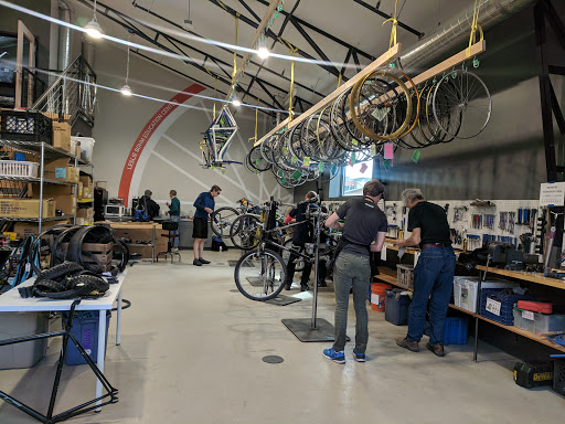 Used Bicycle Shop «Community Cycles», reviews and photos