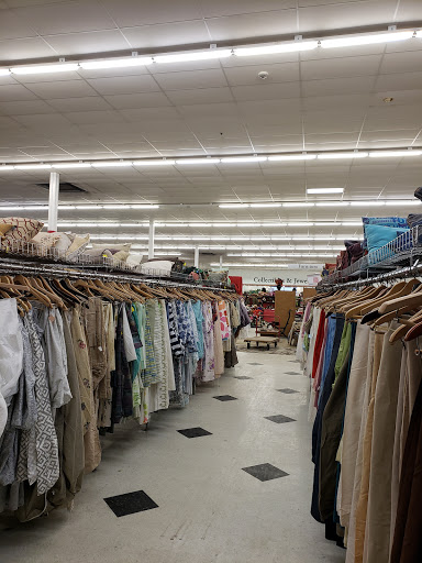 Thrift Store «The Salvation Army Family Store & Donation Center», reviews and photos