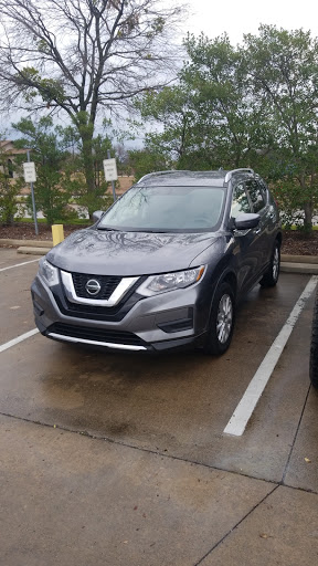 Used Car Dealer «Hertz Car Sales Dallas», reviews and photos, 3326 W Mockingbird Ln, Dallas, TX 75235, USA