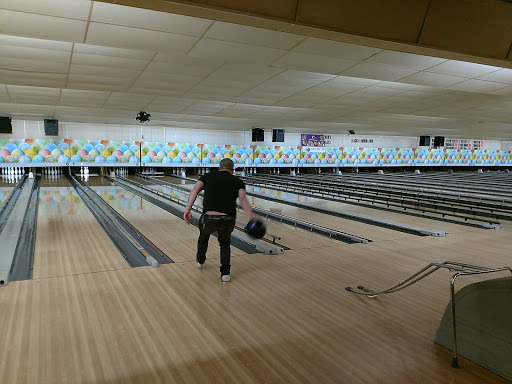 Bowling Alley «Tarheel Lanes», reviews and photos, 3275 Asheville Hwy, Hendersonville, NC 28791, USA