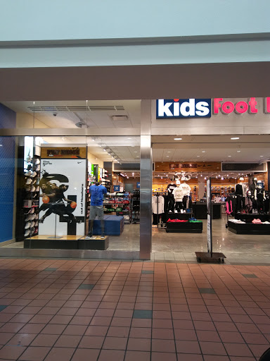 Shopping Mall «Greenbriar Mall», reviews and photos, 2841 Greenbriar Pkwy SW, Atlanta, GA 30331, USA