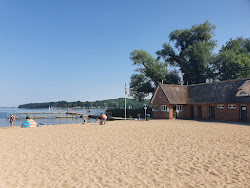 Offentliche Badestelle Ratzeburg'in fotoğrafı düz bir kıyı şeridi ile birlikte