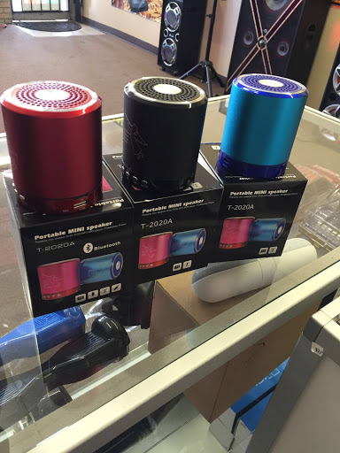 Electronics Store «Dallas Electronics & Hoverboards Repair», reviews and photos, 1604 S Buckner Blvd, Dallas, TX 75217, USA