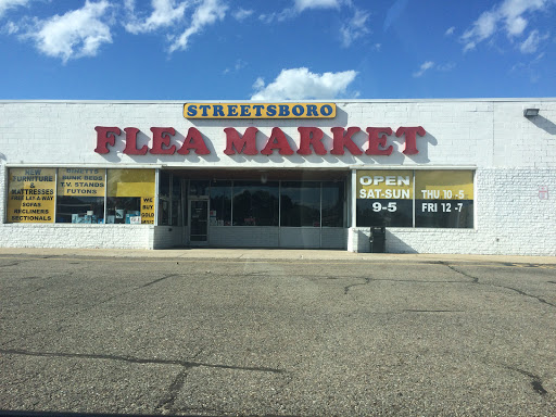 Flea Market «Streetsboro Flea Market - Furniture, Antiques, Collectibles», reviews and photos, 1513 Streetsboro Rd, Streetsboro, OH 44241, USA