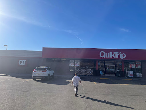 Gas Station «QuikTrip», reviews and photos, 4720 Hamilton St, Omaha, NE 68132, USA