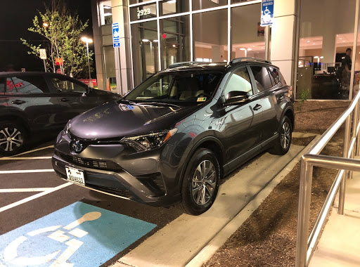 Toyota Dealer «Bill Page Toyota», reviews and photos, 2923 Annandale Rd, Falls Church, VA 22042, USA