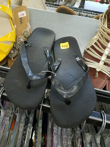 Thrift Store «Texas Thrift Store», reviews and photos, 6776 Ingram Rd, San Antonio, TX 78238, USA