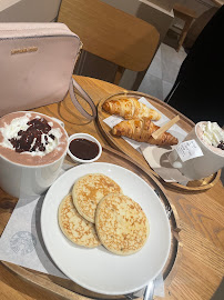 Les plus récentes photos du Restaurant servant le petit-déjeuner Starbucks à Paris - n°2