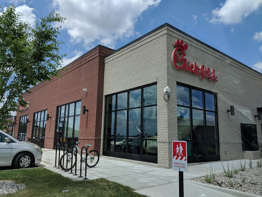 Shopping Mall «Shops at CenterPoint», reviews and photos, 3665 28th St SE, Grand Rapids, MI 49512, USA