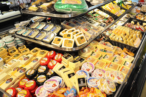 Grocery Store «Streets Market and Cafe», reviews and photos, 2400 14th St NW, Washington, DC 20009, USA