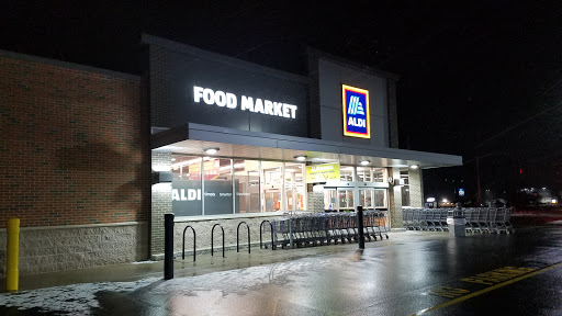 Supermarket «ALDI», reviews and photos, 5165 Marsh Rd, Okemos, MI 48864, USA