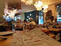 Atmosphère du Restaurant Mamie Chérie à Paris - n°13