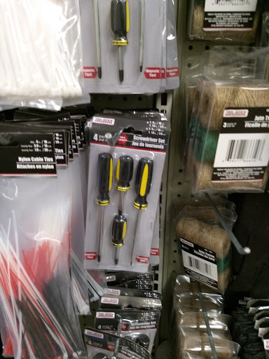 Shopping Mall «Pines Shopping Center», reviews and photos, 650 Elden St, Herndon, VA 20170, USA