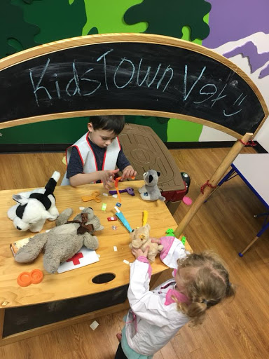 Day Care Center «KidsTown Drop-In Child Care Center», reviews and photos, 537 W Highlands Ranch Pkwy #110, Highlands Ranch, CO 80129, USA