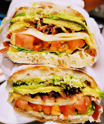 Market «Gansevoort Market», reviews and photos, 353 W 14th St, New York, NY 10014, USA