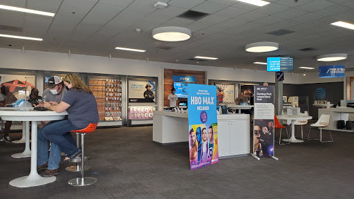Cell Phone Store «AT&T», reviews and photos, 9170 W Stockton Blvd, Elk Grove, CA 95758, USA