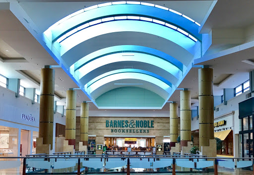 Book Store «Barnes & Noble», reviews and photos, 113 W County Center, Des Peres, MO 63131, USA