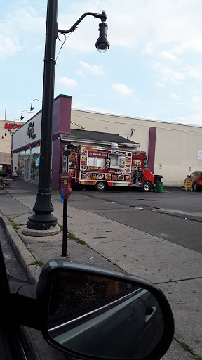 Supermarket «Little Apple Market», reviews and photos, 630 N 7th St, Allentown, PA 18102, USA