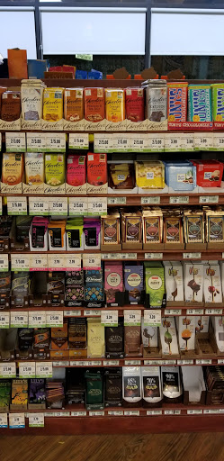 Grocery Store «Market of Choice», reviews and photos, 8502 SW Terwilliger Blvd, Portland, OR 97219, USA