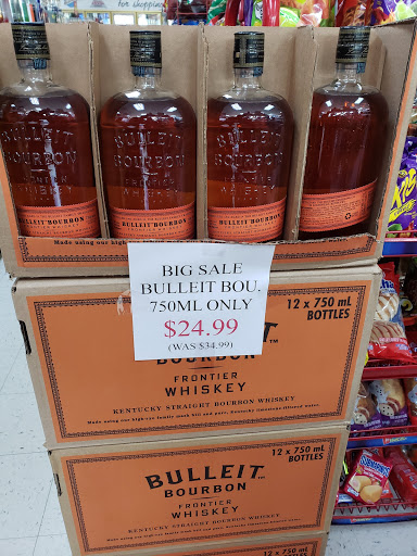 Liquor Store «Royal Liquor & Wine», reviews and photos, 1015 N Randall Rd, Elgin, IL 60123, USA