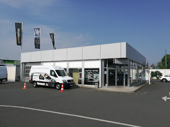 Daimler Truck AG Nutzfahrzeugzentrum Mercedes-Benz Weiterstadt