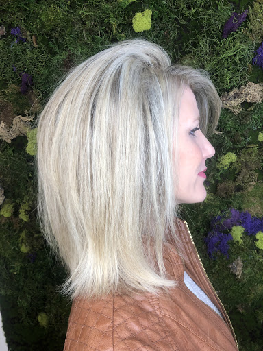 Beauty Salon «Hair Benders Salon», reviews and photos, 2617 E Center St, Kingsport, TN 37664, USA