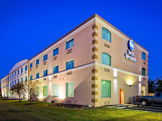 Best Western Airport Inn & Suites Cleveland