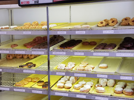 Donut Shop «Turner Donut Shop», reviews and photos, 902 9th Ave W, Bradenton, FL 34205, USA