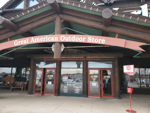 Sporting Goods Store «Bass Pro Shops», reviews and photos, 6112 W Grand Ave, Gurnee, IL 60031, USA