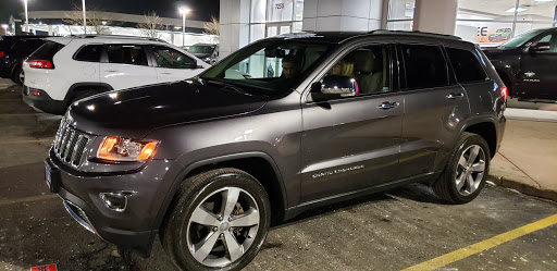 Car Dealer «Gurnee Chrysler Jeep Dodge Ram», reviews and photos, 7255 Grand Ave, Gurnee, IL 60031, USA