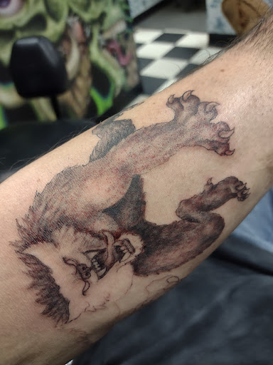 Tattoo Shop «Valhallas Gate Tattoo», reviews and photos, 201 Caldwell Blvd, Nampa, ID 83651, USA