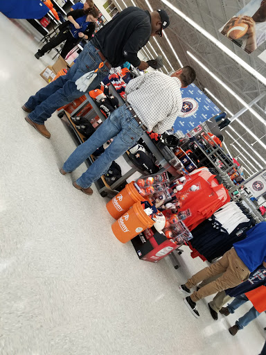 Sporting Goods Store «Academy Sports + Outdoors», reviews and photos, 6425 Garth Rd, Baytown, TX 77521, USA