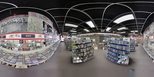Used CD Store «CD Exchange», reviews and photos, 12465 James St, Holland, MI 49424, USA