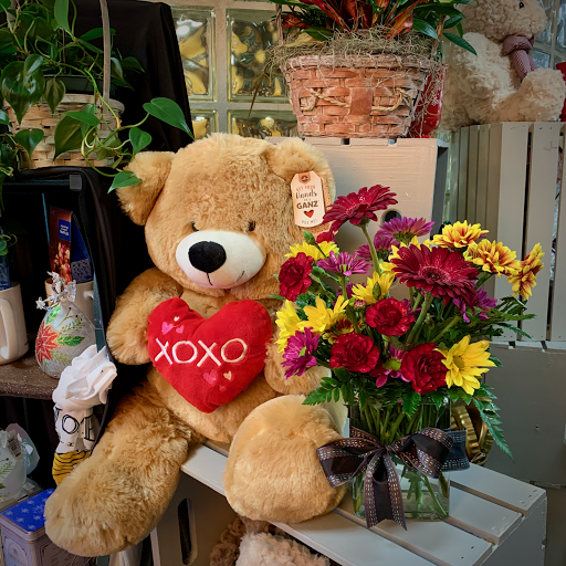 Florist «Horse Feathers Floral Design», reviews and photos, 40 High St, Mt Holly, NJ 08060, USA