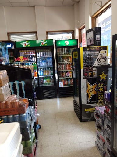 Beer Store «Whistle Stop Party Store», reviews and photos, 2387 E Grand River Ave, Howell, MI 48843, USA