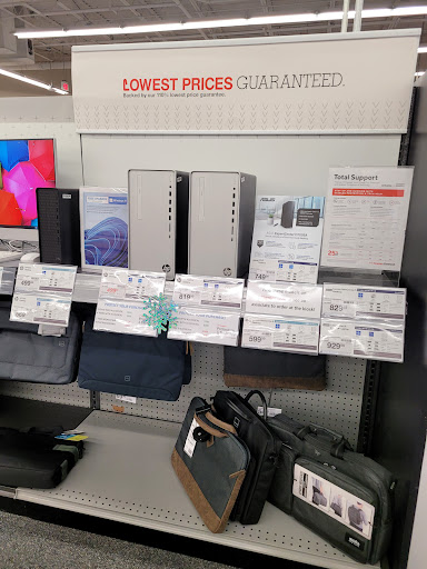 Office Supply Store «Staples», reviews and photos, 93 E Street Rd, Feasterville-Trevose, PA 19053, USA