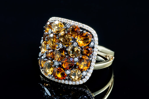 Jewelry Store «Landmark Jewelers», reviews and photos, 17570 N 75th Ave #655, Glendale, AZ 85308, USA