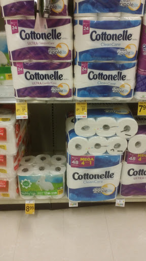 Grocery Store «Safeway», reviews and photos, 5821 Crossroads Cir, Falls Church, VA 22041, USA