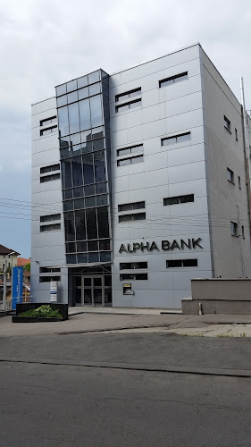 Opinii despre Alpha Bank în <nil> - Bancă