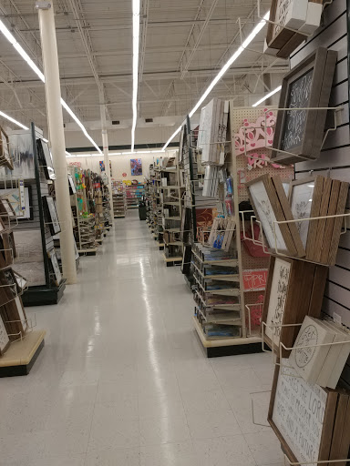 Craft Store «Hobby Lobby», reviews and photos, 255 Lakeshore Pkwy, Homewood, AL 35209, USA