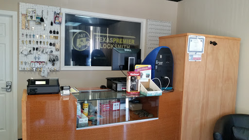 Locksmith «Texas Premier Locksmith», reviews and photos, 6959 Arapaho Rd #108, Dallas, TX 75248, USA