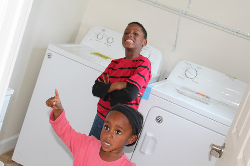 Non-Profit Organization «Shoals Habitat For Humanity - Affiliate Office», reviews and photos, 1120 N Royal Ave, Florence, AL 35630, USA