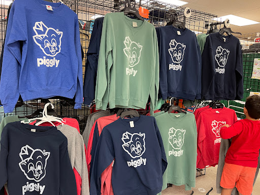 Grocery Store «Piggly Wiggly Hilton Head», reviews and photos, 1 N Forest Beach Dr, Hilton Head Island, SC 29928, USA