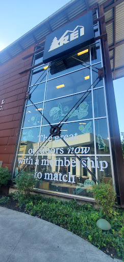 Camping Store «REI», reviews and photos, 3000 184th St SW #952, Lynnwood, WA 98037, USA