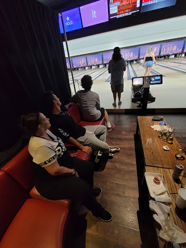 Bowling Alley «Concourse Bowling Center», reviews and photos, 3364 E La Palma Ave, Anaheim, CA 92806, USA