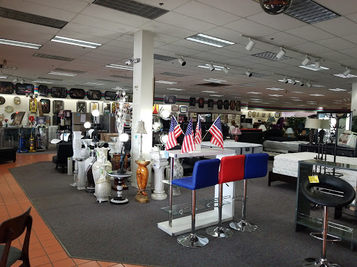 Furniture Store «Romeo & Juliet Furniture Liquidations», reviews and photos, 9810 East 8 Mile Road, Detroit, MI 48234, USA