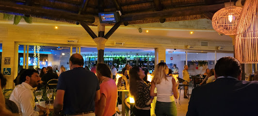 MIAMI LOUNGE BAR TOMARES - Av. de la Arboleda, 41940 Tomares, Sevilla, Spain