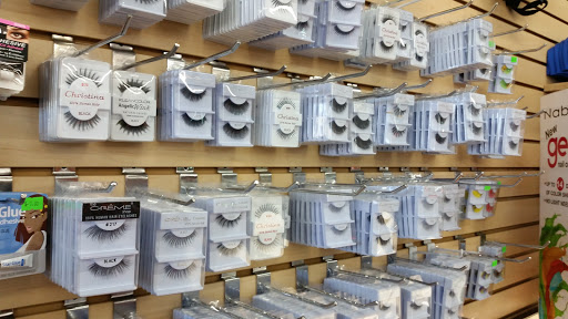 Shoe Store «Footsies Shoe Warehouse», reviews and photos, 1077 Baker St, Costa Mesa, CA 92626, USA